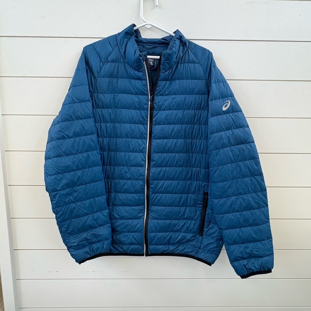Asics Men's Deep Blue Puffer Jacket
